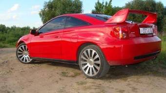 2005 Toyota Celica Images