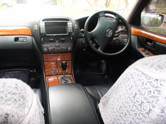 2000 Toyota Celsior