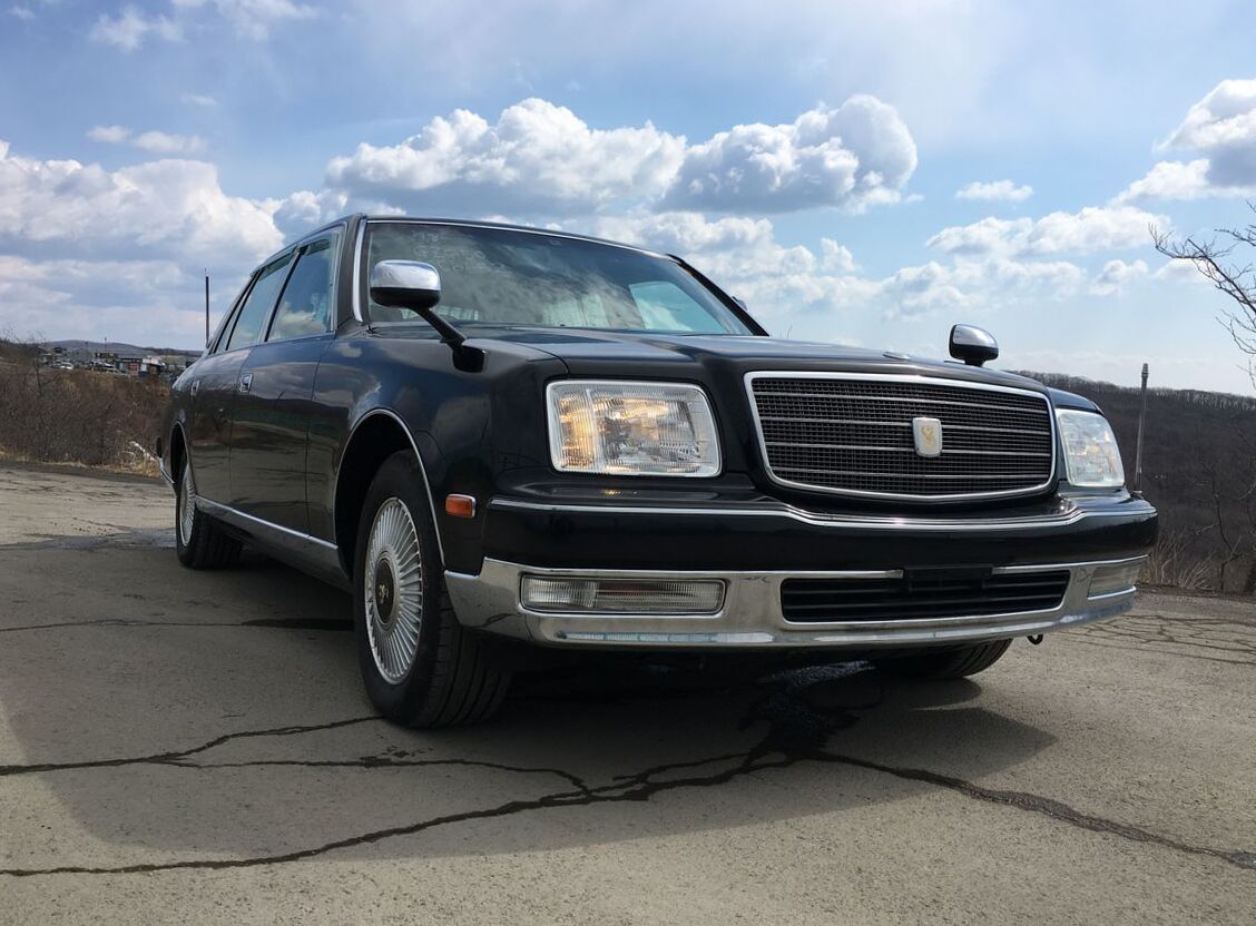 Toyota century gzg50