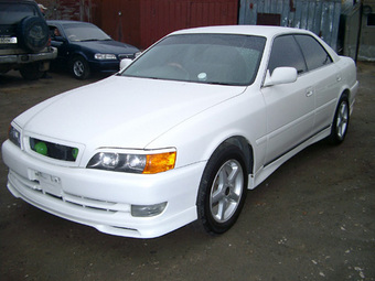 1997 Toyota Chaser Photos