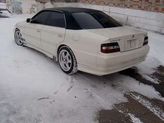 1998 Toyota Chaser Photos