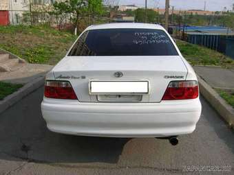 1999 Toyota Chaser Photos