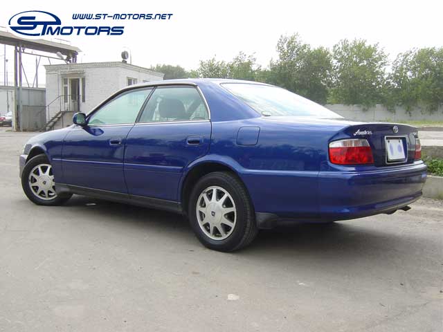 1999 Toyota Chaser Photos