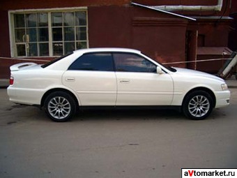 1999 Toyota Chaser Pics