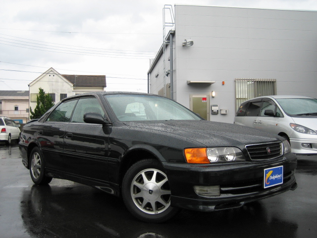 1999 Toyota Chaser Photos