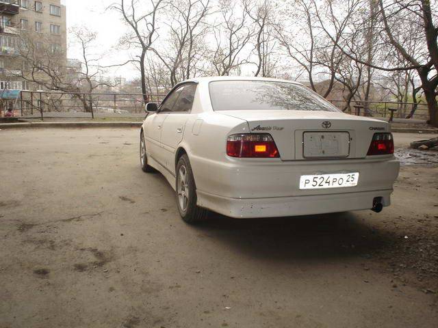 2000 Toyota Chaser