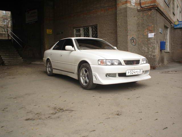 2000 Toyota Chaser