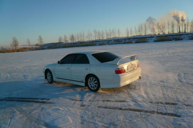 2000 Toyota Chaser