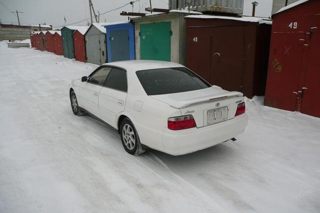 2000 Toyota Chaser