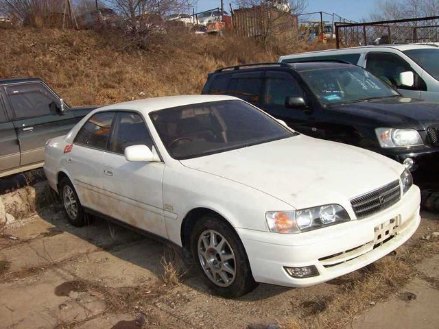 2000 Toyota Chaser