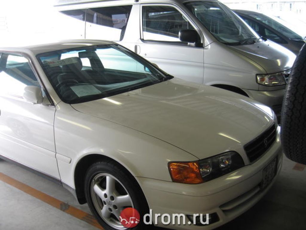 2000 Toyota Chaser