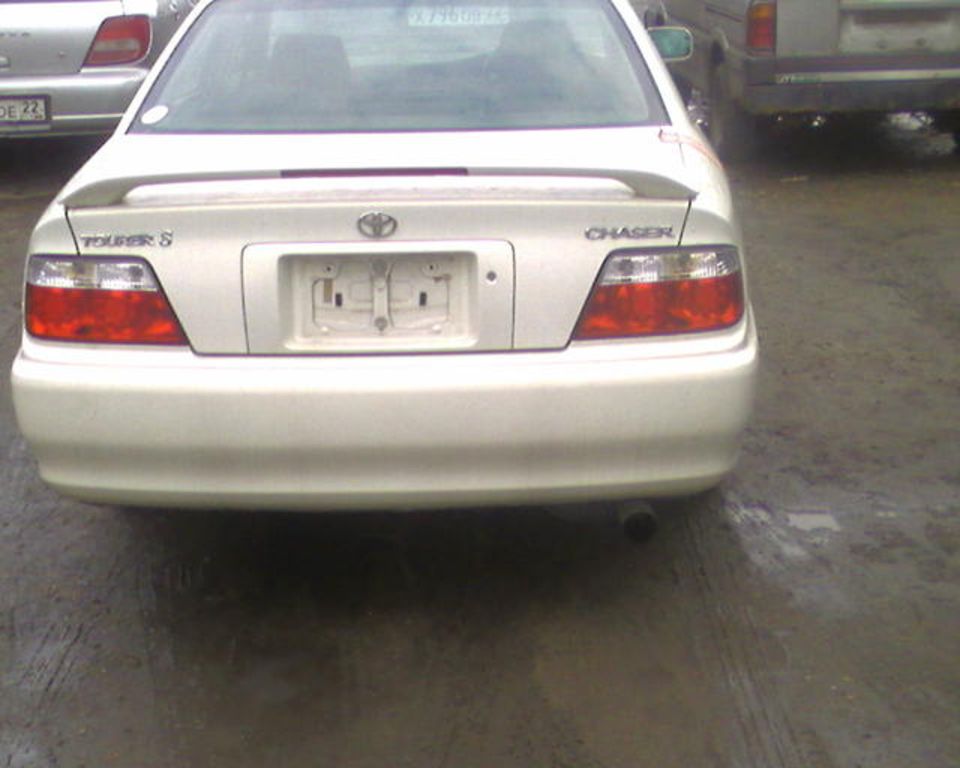 2000 Toyota Chaser