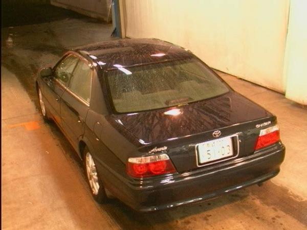 2000 Toyota Chaser Photos