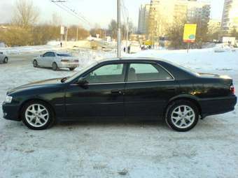 2000 Toyota Chaser Photos