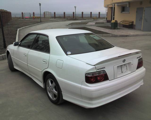 2001 Toyota Chaser