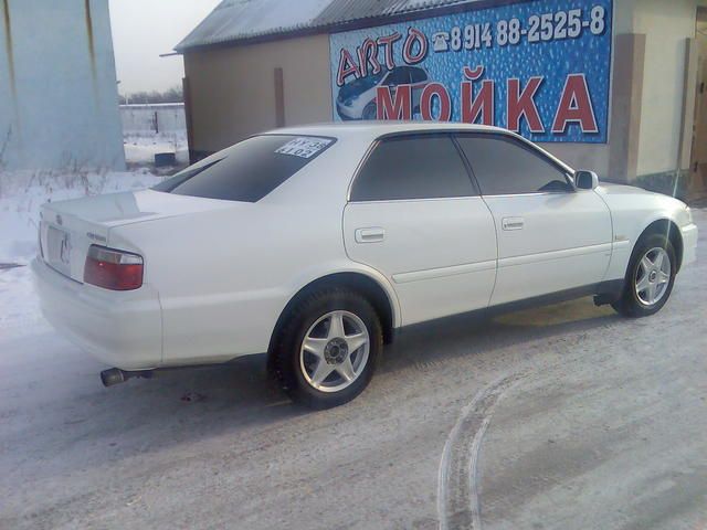 2001 Toyota Chaser