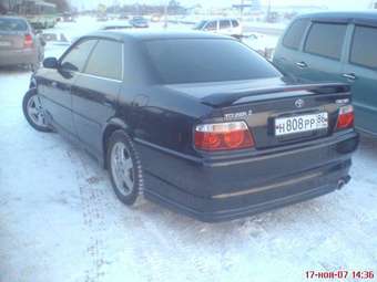 2001 Toyota Chaser Photos