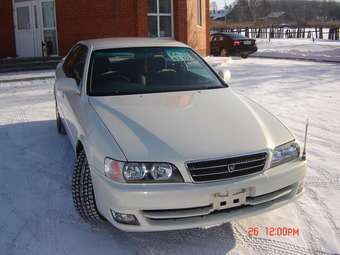 2001 Toyota Chaser Pictures