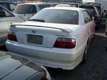 2001 Toyota Chaser Pictures