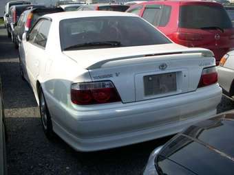 2001 Toyota Chaser Pics