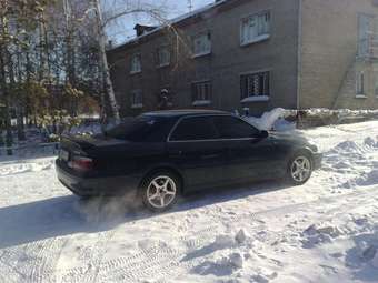 2001 Toyota Chaser Images