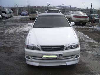 2001 Toyota Chaser Pictures