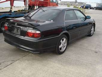 2001 Toyota Chaser Photos