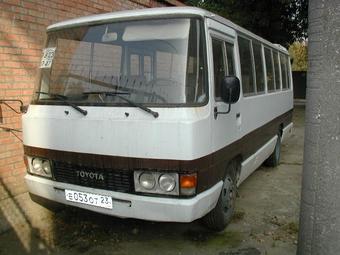 1991 Toyota Coaster