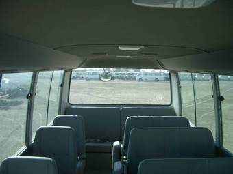 2010 Toyota Coaster Photos