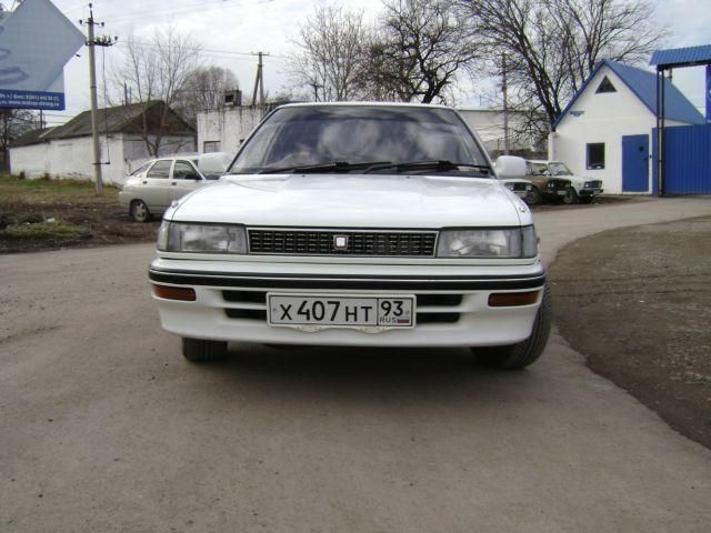 1989 Toyota Corolla