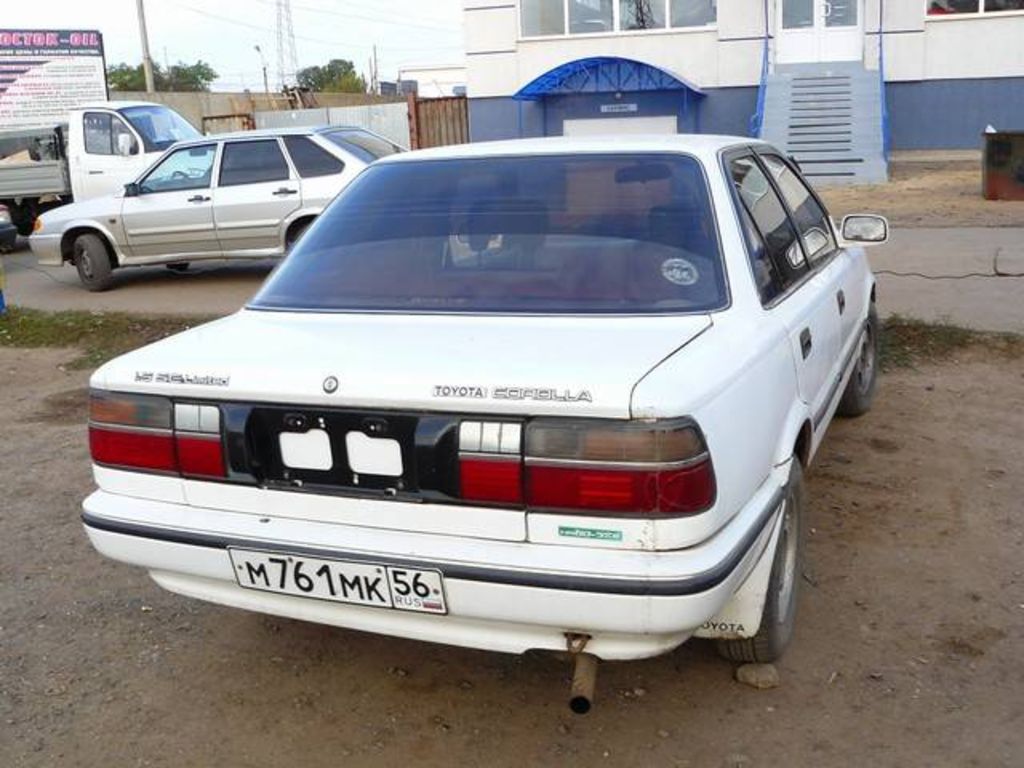 1989 Toyota Corolla