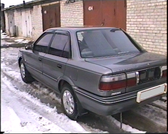 1990 Toyota Corolla