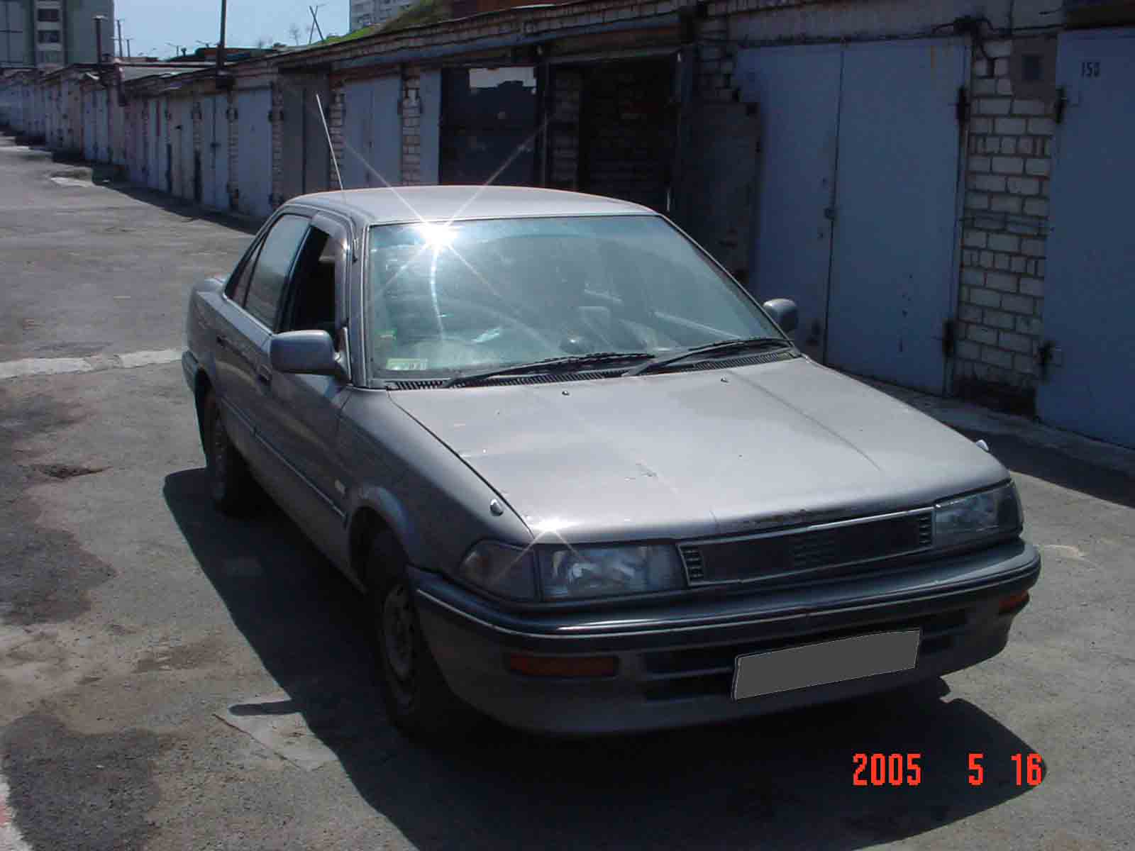 1990 Toyota Corolla