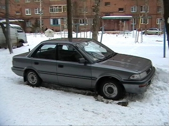 1990 Toyota Corolla