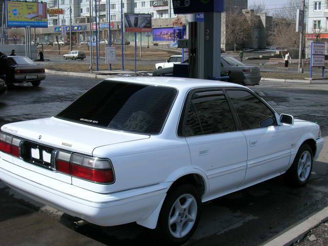 1990 Toyota Corolla