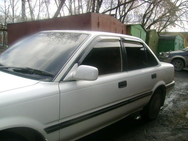 1990 Toyota Corolla