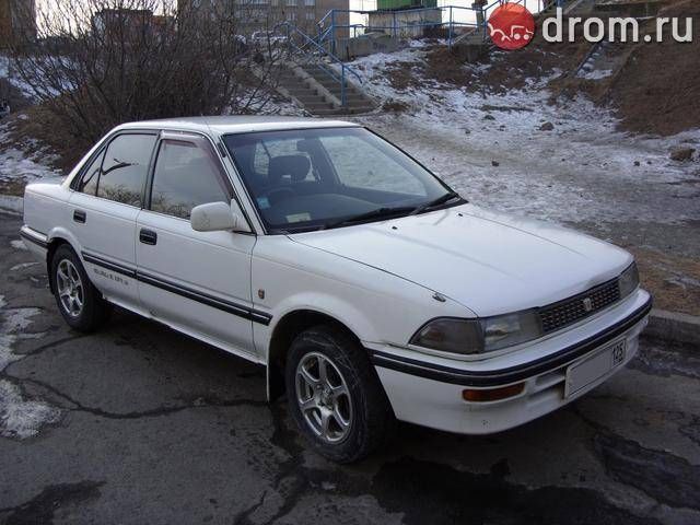 1990 Toyota Corolla