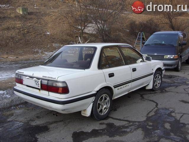 1990 Toyota Corolla