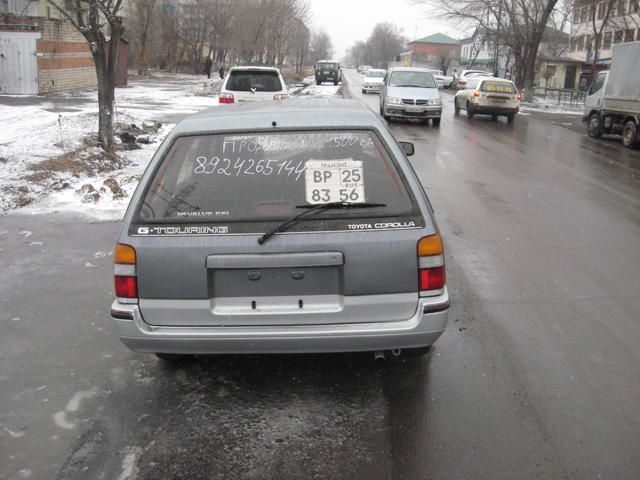 1990 Toyota Corolla
