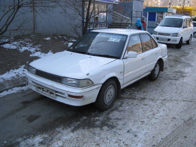 1990 Toyota Corolla