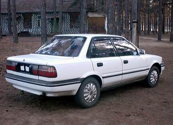 1990 Toyota Corolla
