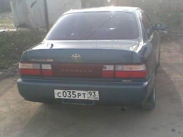 1995 Toyota Corolla