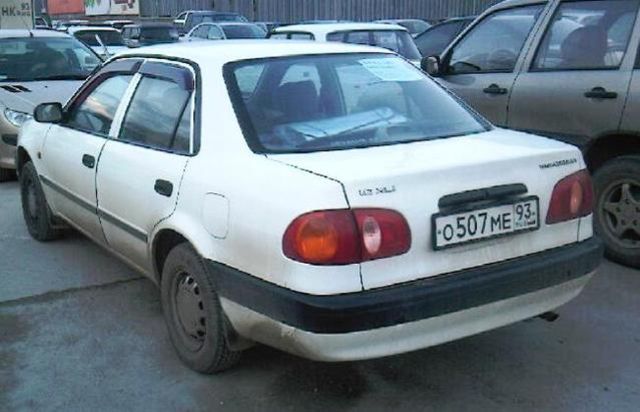 1998 Toyota Corolla