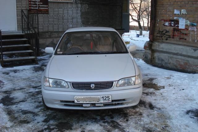 1998 Toyota Corolla