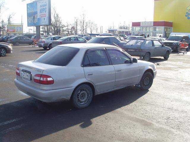 1999 Toyota Corolla