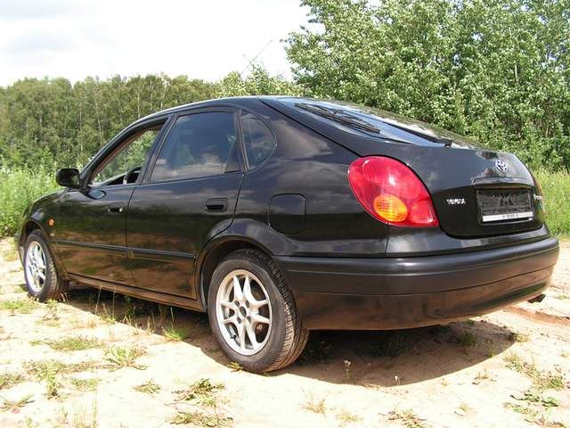 1999 Toyota Corolla