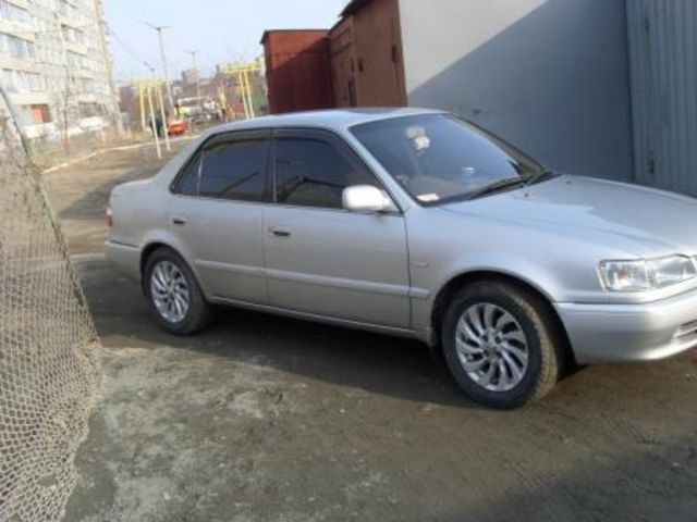 1999 Toyota Corolla