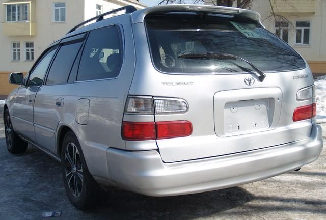 1999 Toyota Corolla