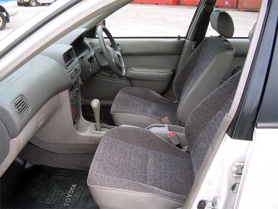 1999 Toyota Corolla Photos