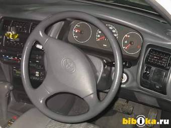 1999 Toyota Corolla Images